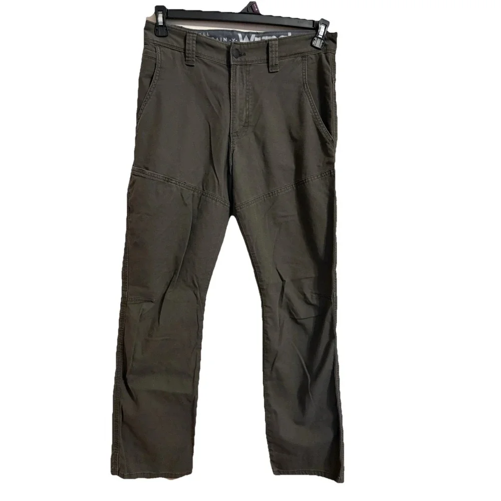 Wrangler Men's Brown Pants 30 Waist 98% Cotton 2% Spandex Logo Accent